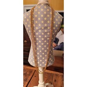 Vintage Celebrity Gold-tone, Triple Chain Layered Necklace, 10"